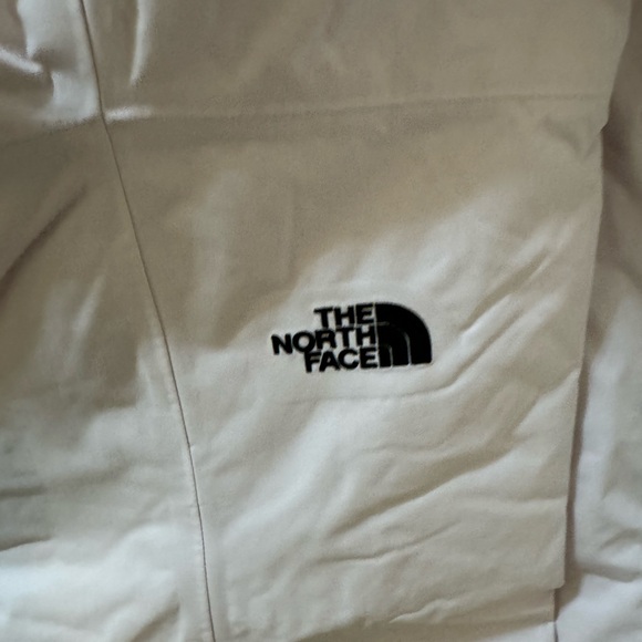 The North Face Freedom Insulated Bibs - Women's size 3X/3G Short - Picture 5 of 7